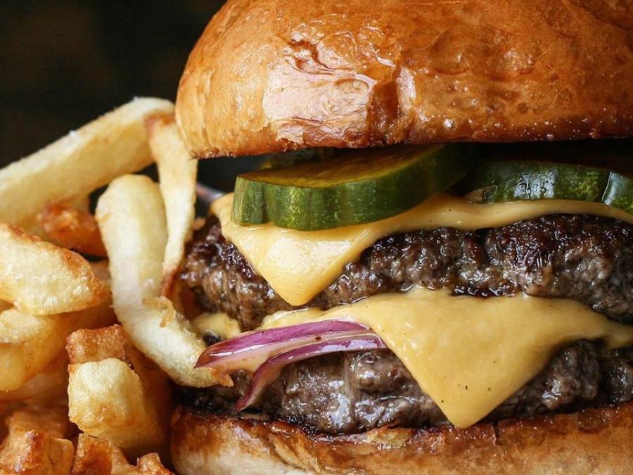 Best Burgers In Aurora, Colorado | Visit Aurora